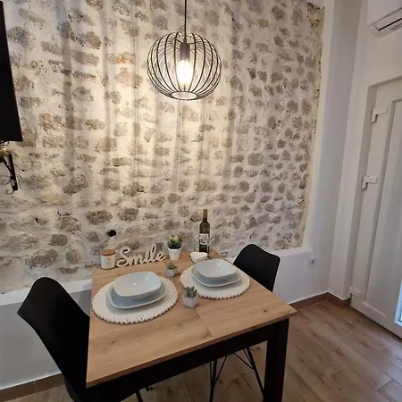 Small House Saint Michael Апартаменты