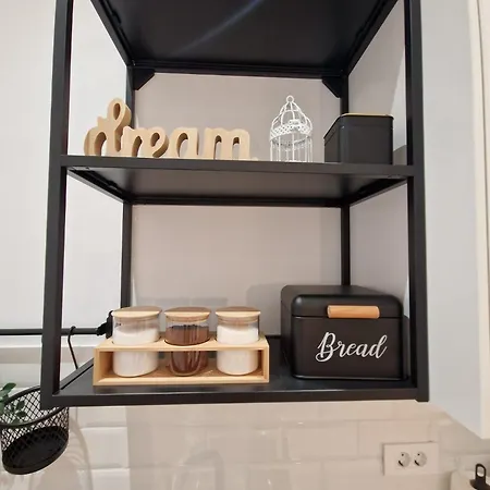 아파트 Small House Saint Michael 시베니크