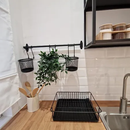 Small House Saint Michael 시베니크