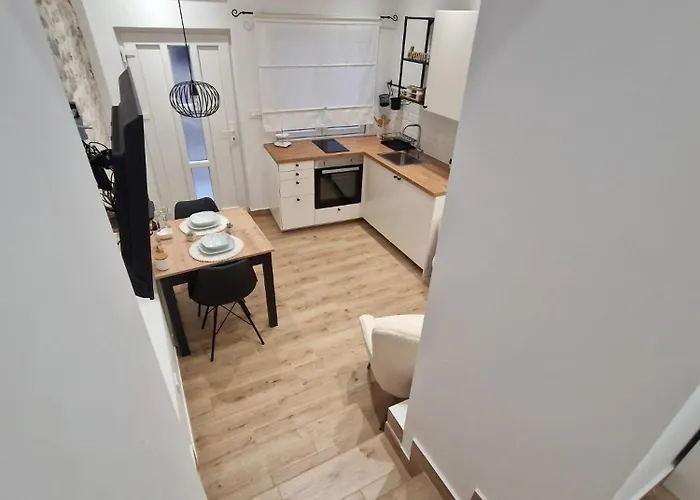 Apartament Small House Saint Michael *