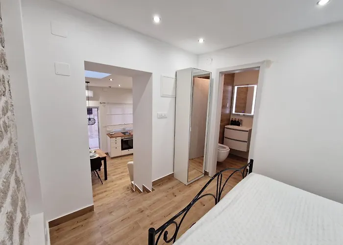 Apartament Small House Saint Michael