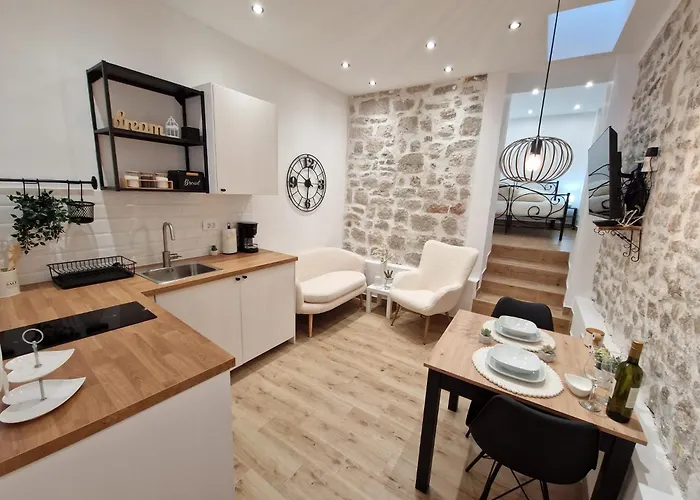 Apartament Small House Saint Michael